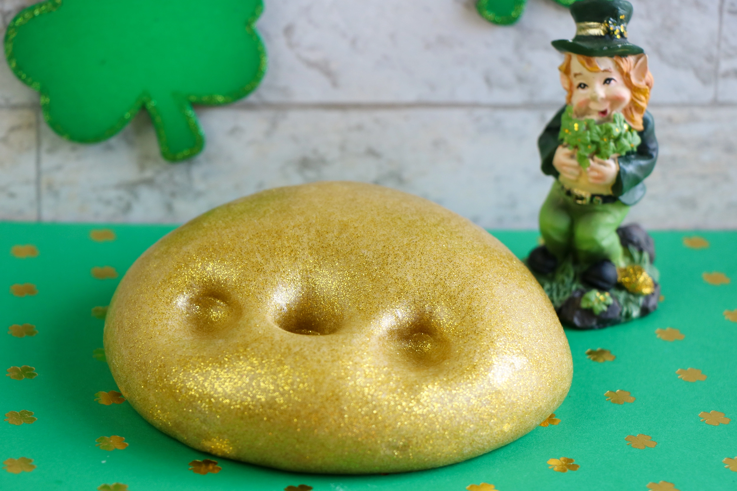 Pot Of Gold Slime For St. Paddy's Day!